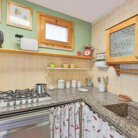 Del Sole - Goelba Apartment *